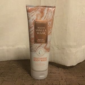 Warm vanilla sugar bath and body works body wash